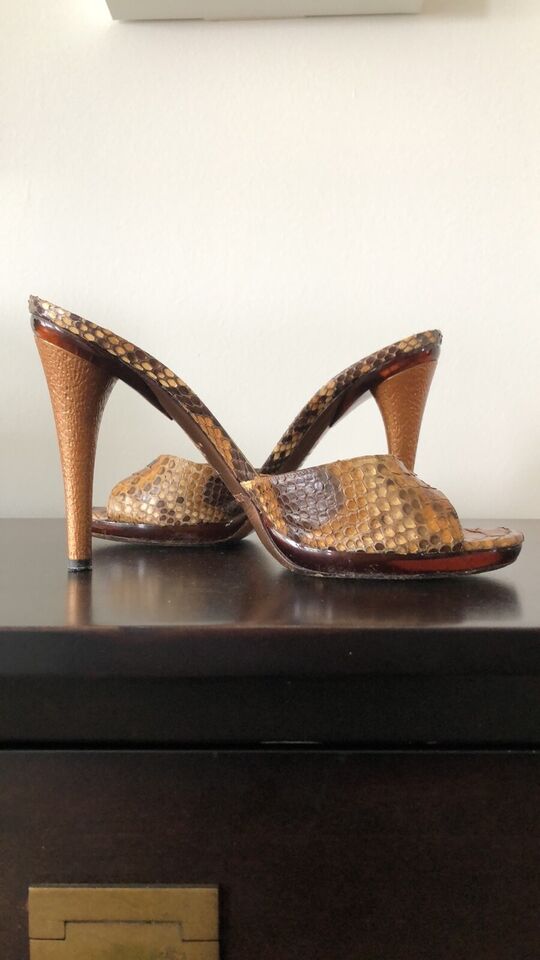 JIMMY CHOO WOMEN OPEN TOE HIGH HEEL MULES