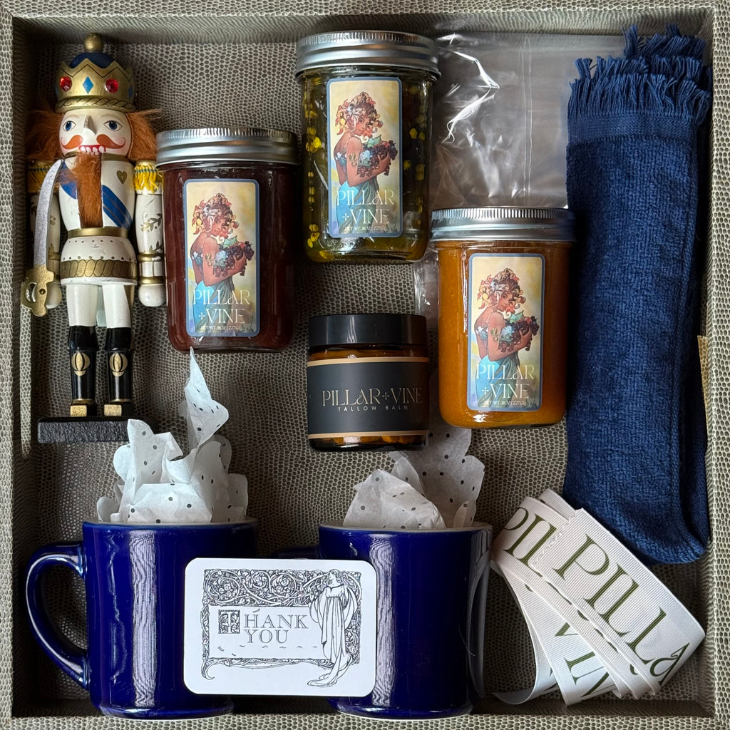 Small One-Of-A-Kind Vintage Basket Kit