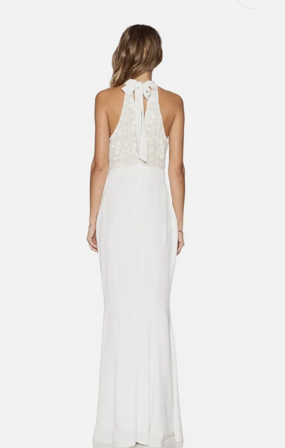 Jarlo White Gown